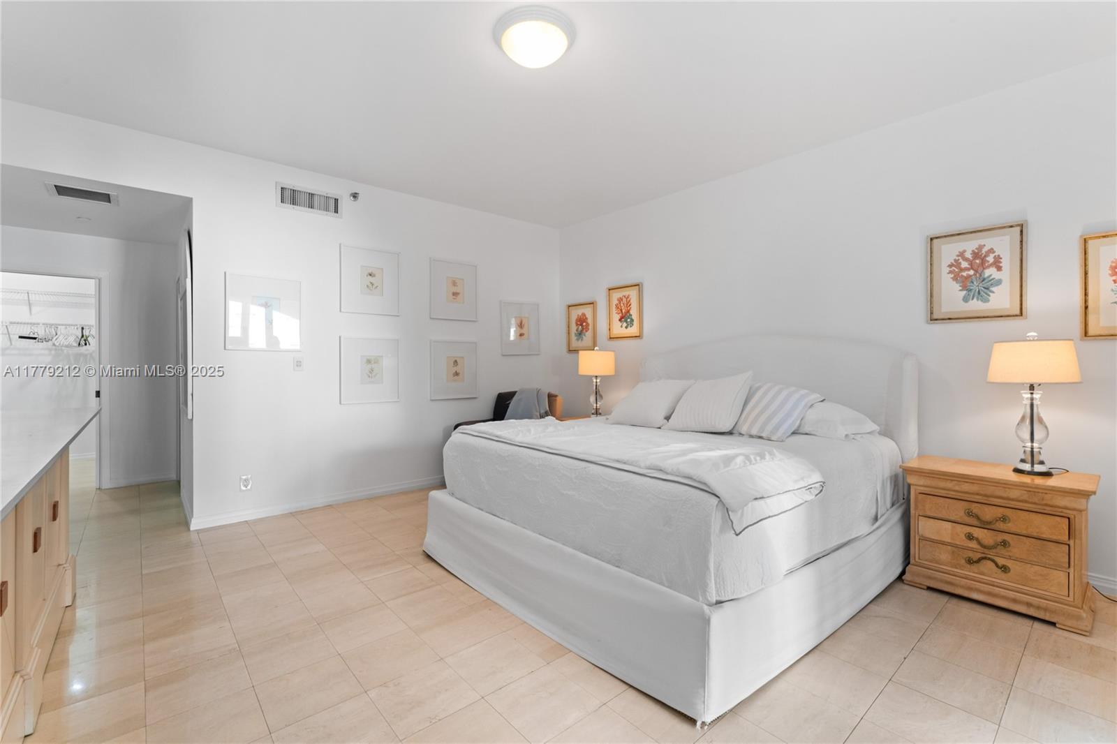 SEASIDE CONDO - Residential Lease