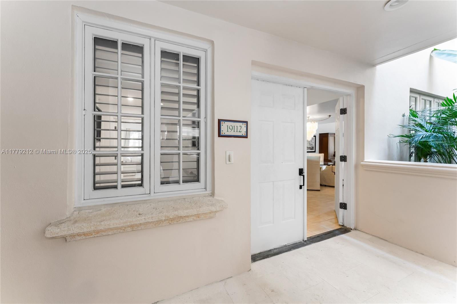 SEASIDE CONDO - Residential Lease