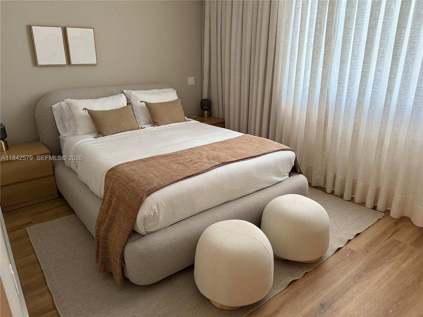 THE PLAZA OF BAL HARBOUR - Residential Lease