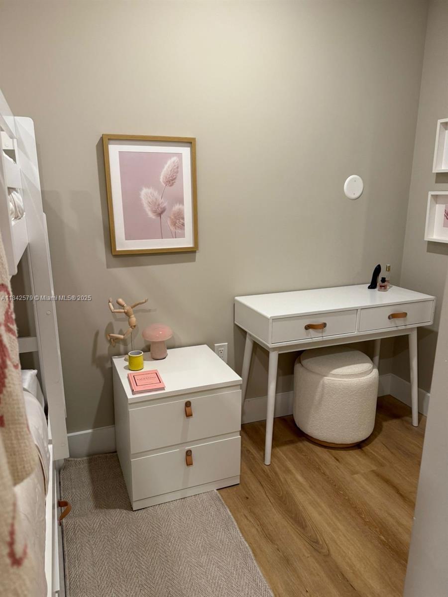 THE PLAZA OF BAL HARBOUR - Residential Lease