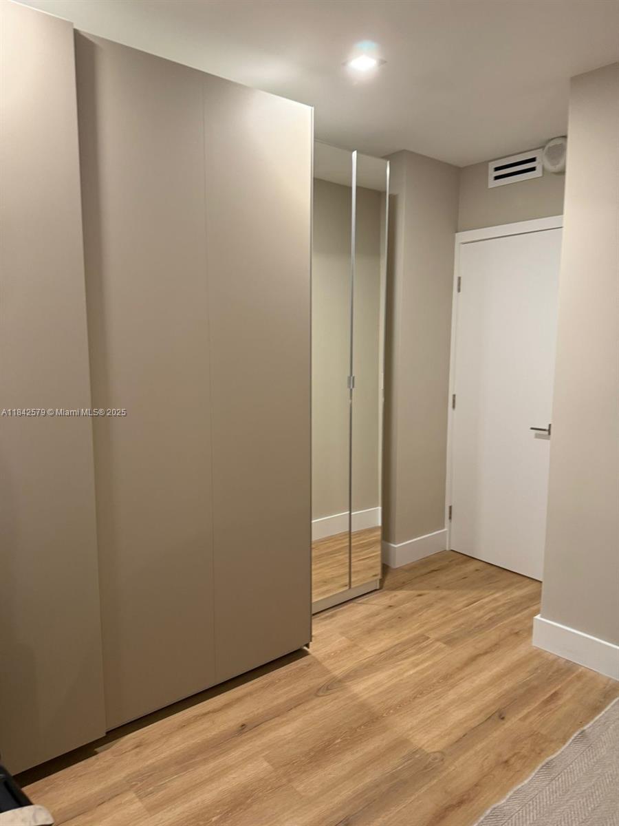 THE PLAZA OF BAL HARBOUR - Residential Lease