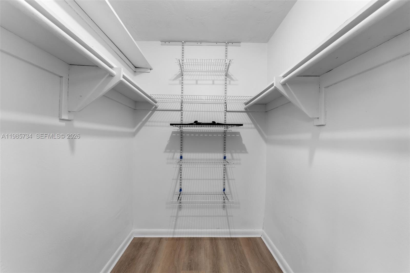 BEL AIRE SEC 13 - Residential Lease