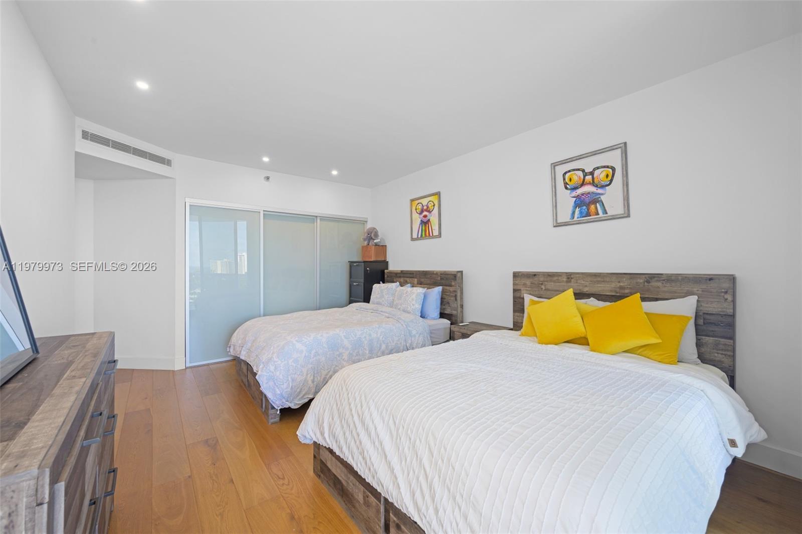 ONE ISLAND PLACE CONDO II - Residential Lease