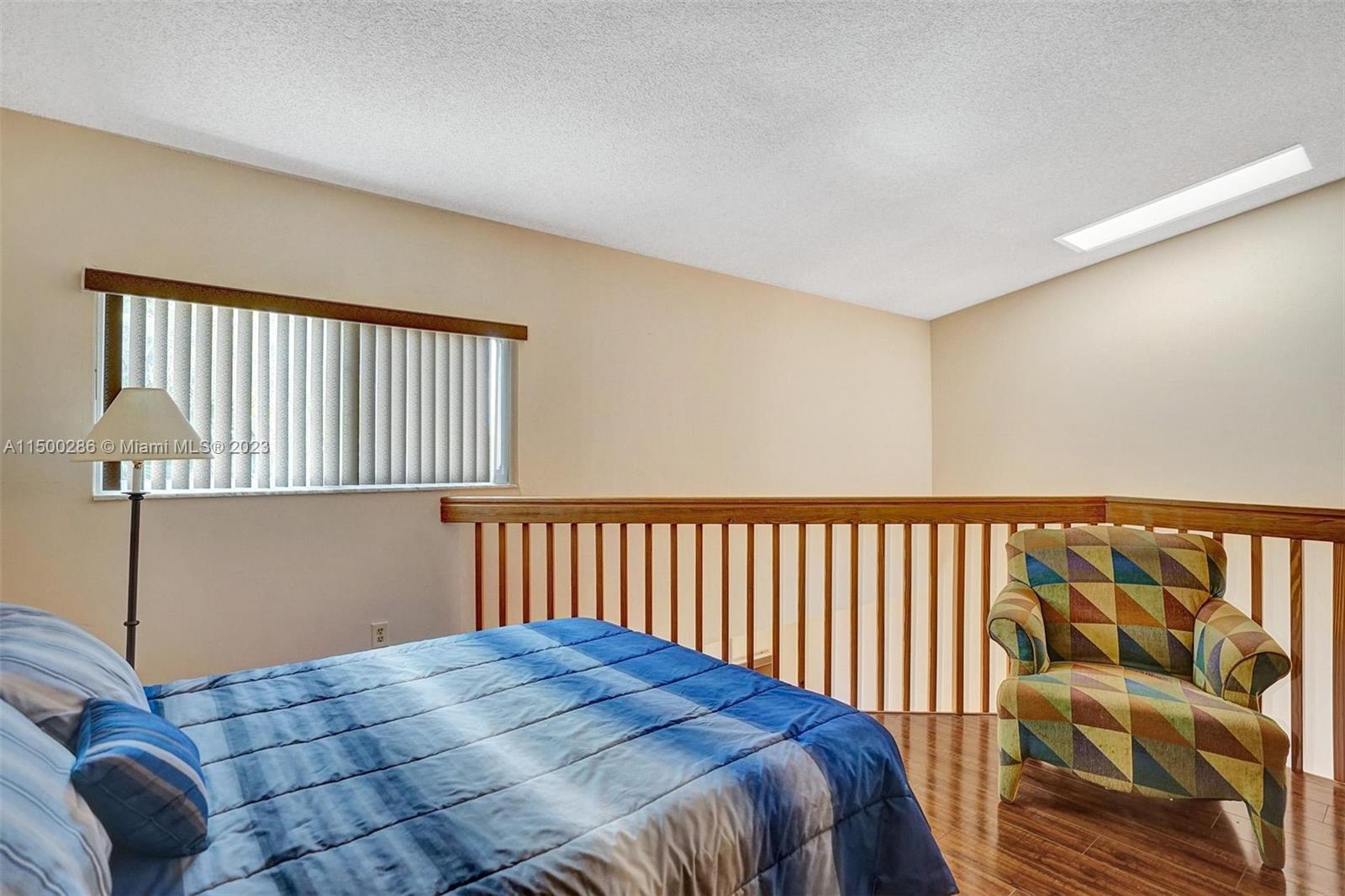 PINE ISLAND LAKES TOWNHOM - Residential Lease