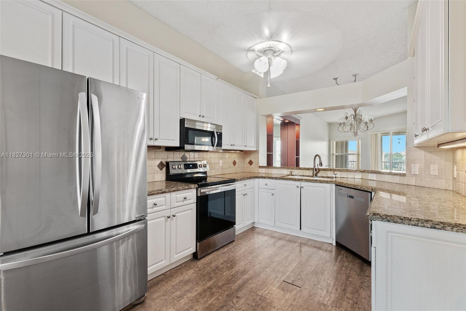 GRANVILLE CONDOMINIUM G - Residential