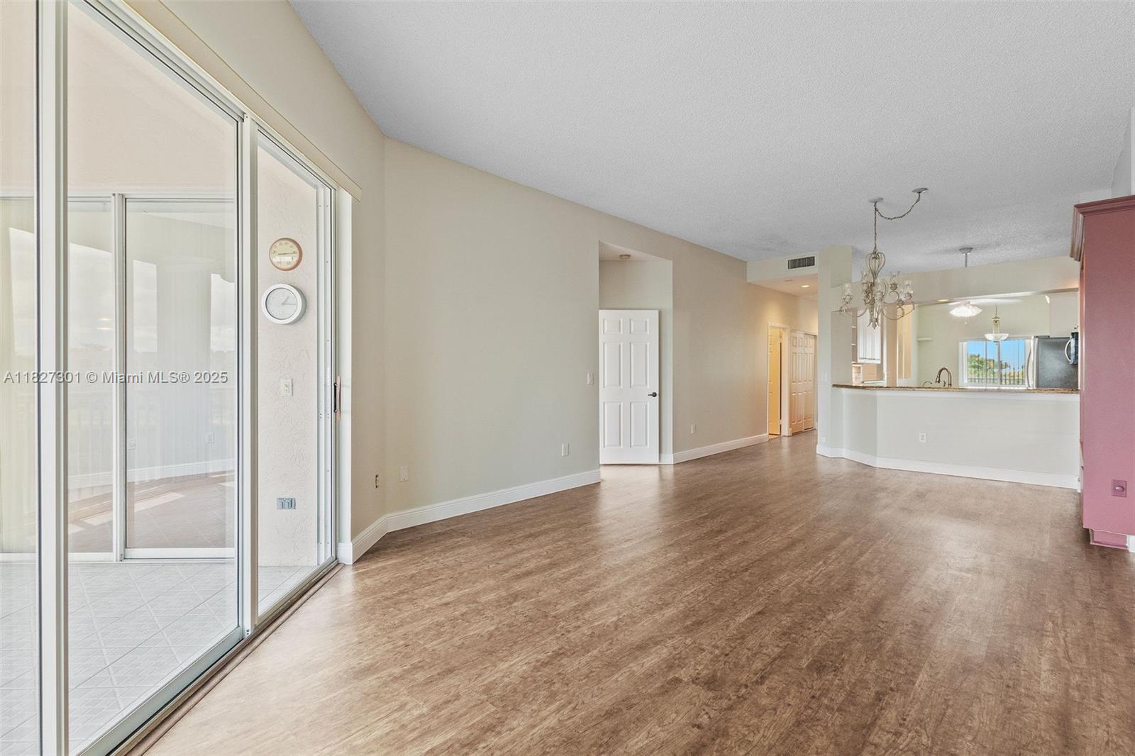 GRANVILLE CONDOMINIUM G - Residential