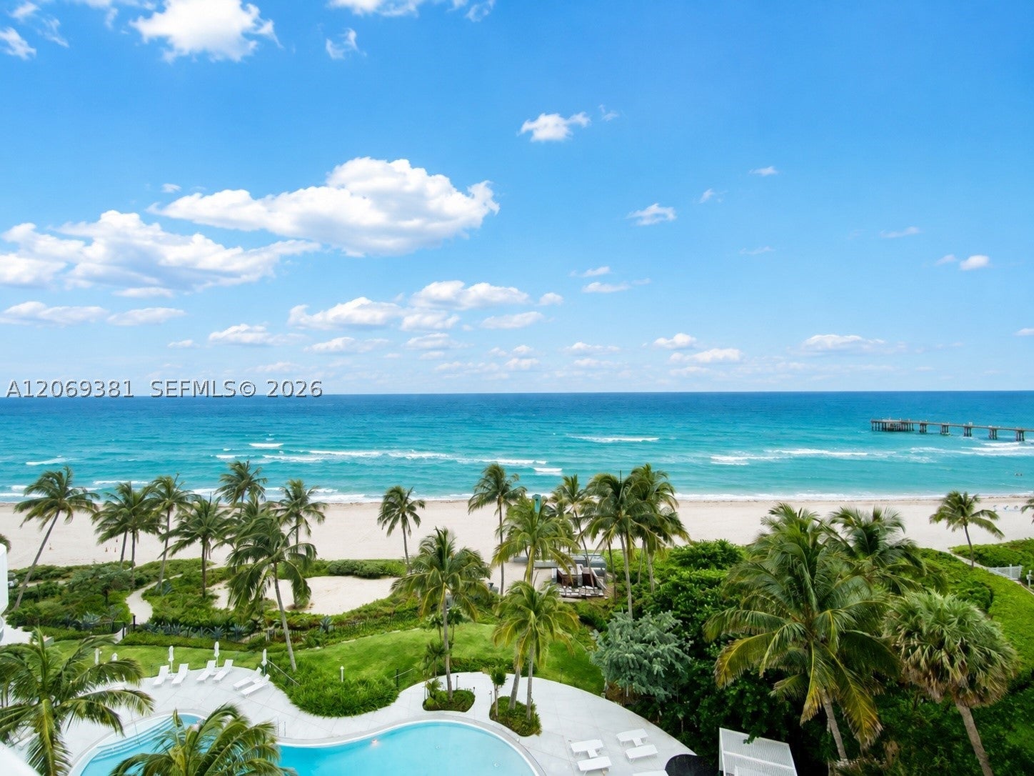 16901 Collins Ave 701