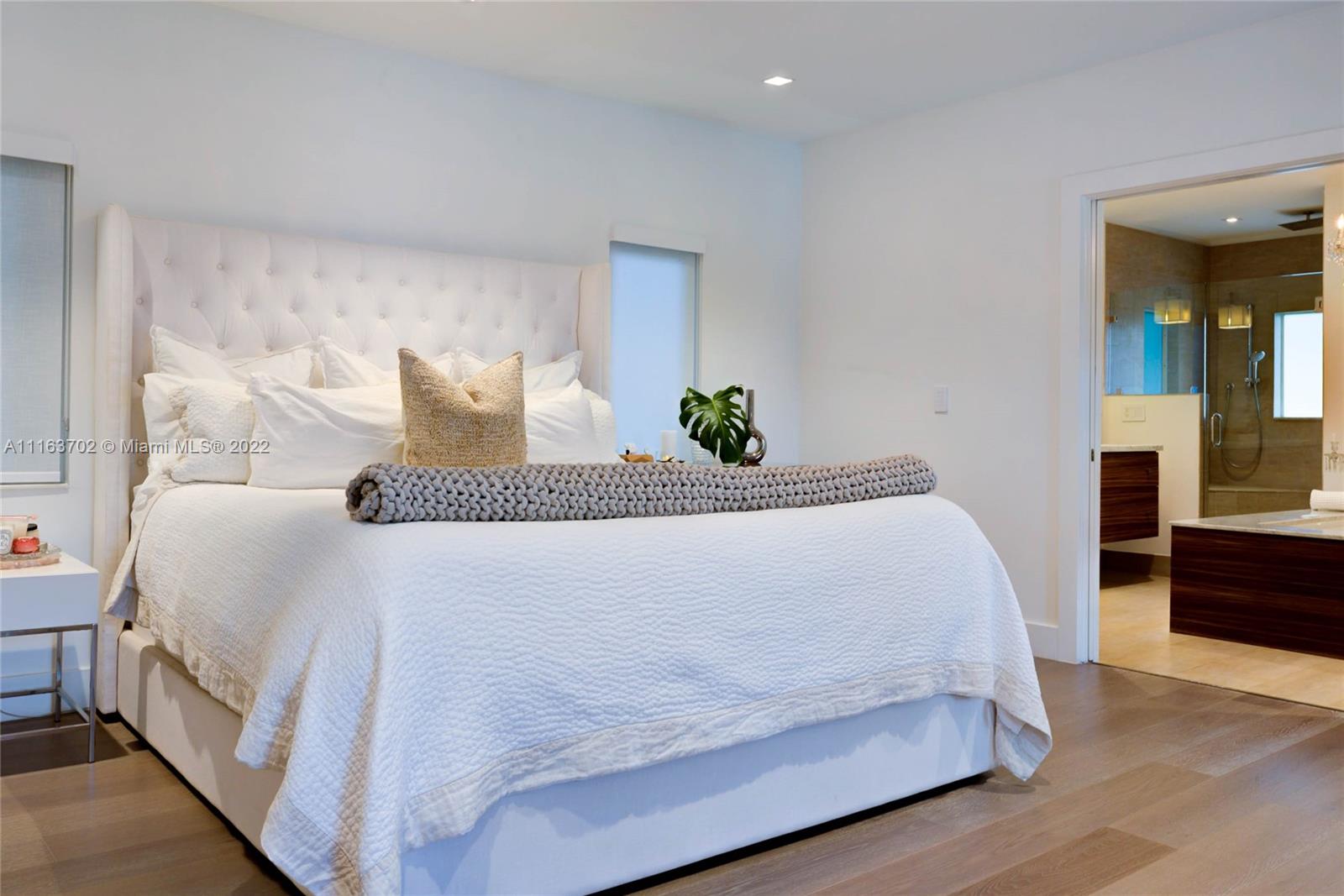 Bay Harbor Island - Residential