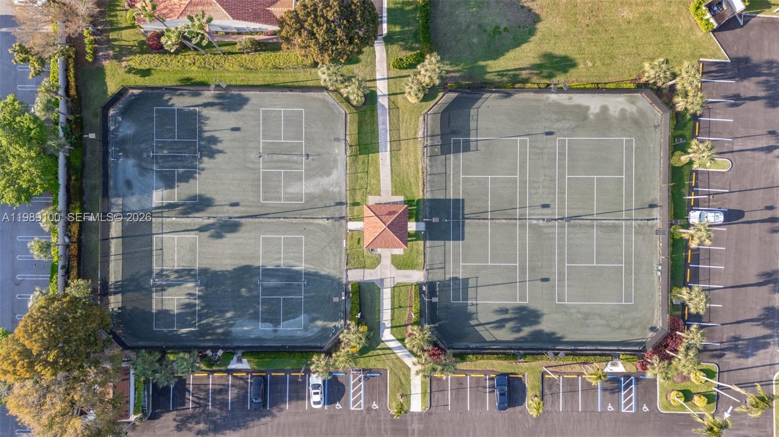 FLORAL LAKES 1 - Residential