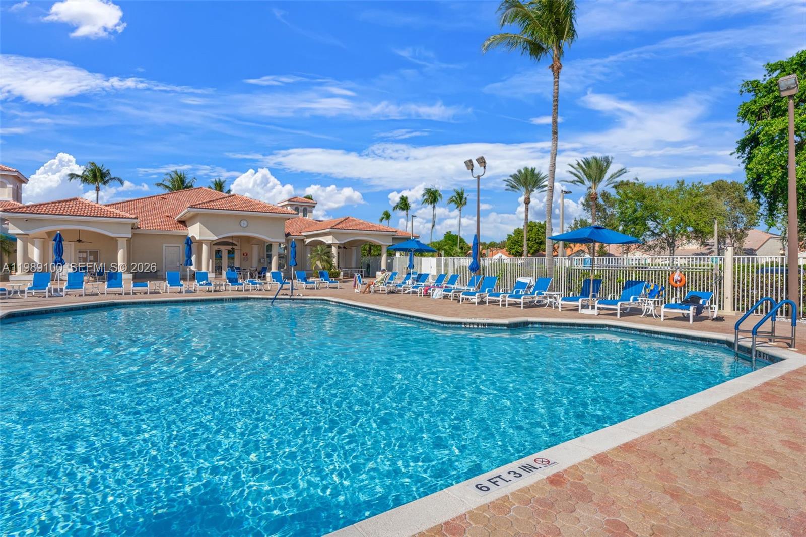 FLORAL LAKES 1 - Residential