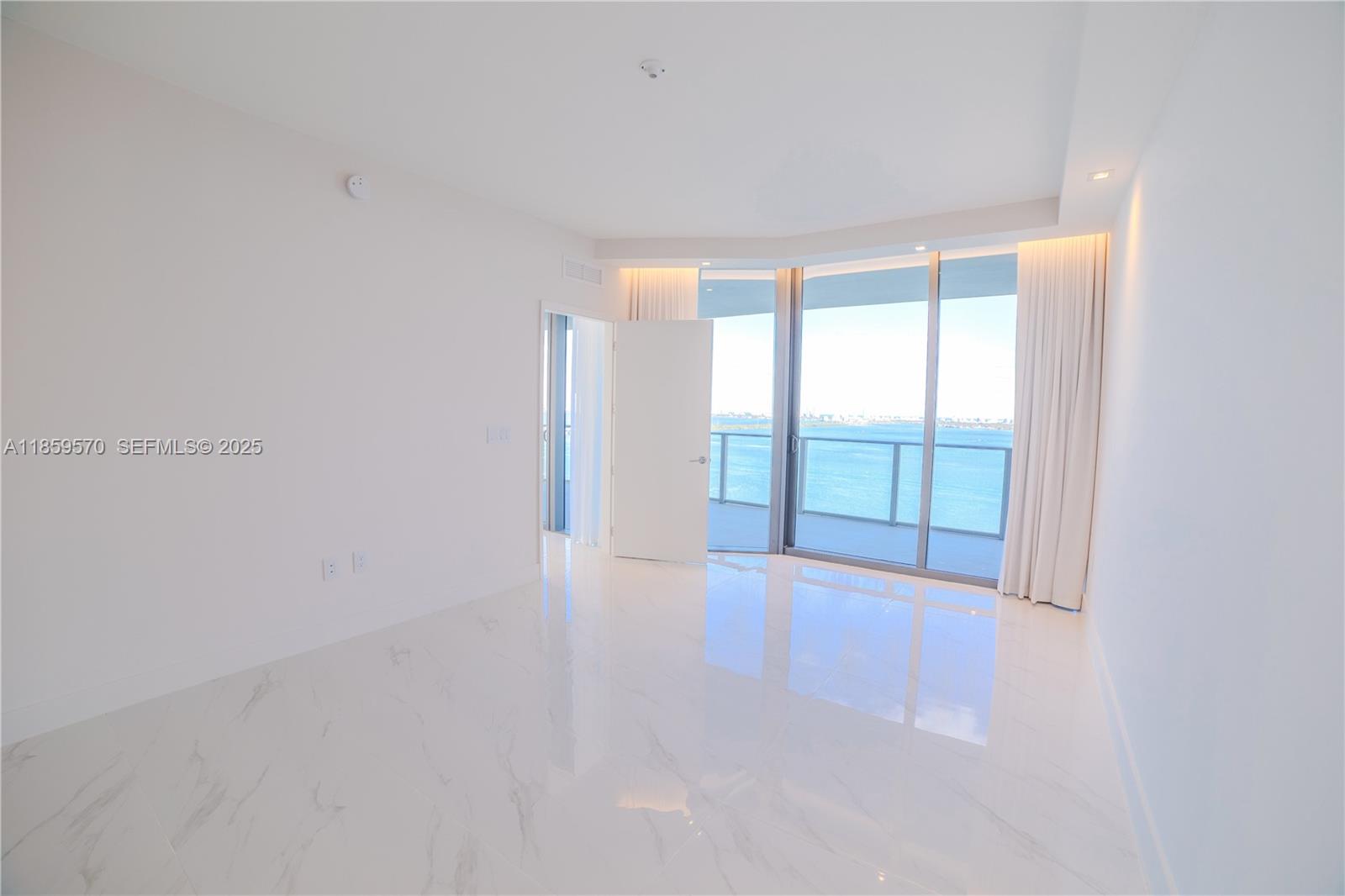 Aria Reserve Miami - Residential