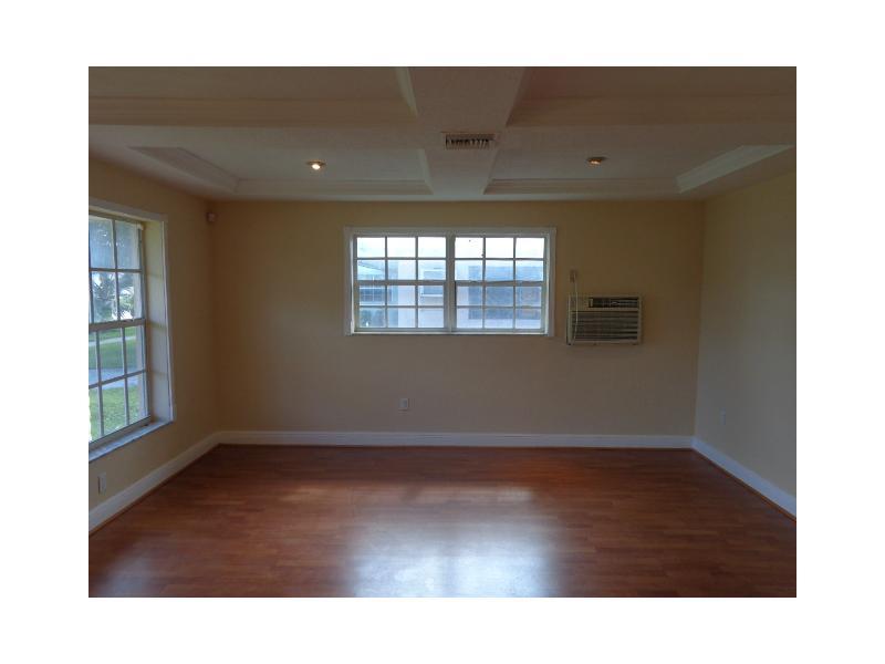 SCOTT LAKE MANOR SEC 6 - Residential