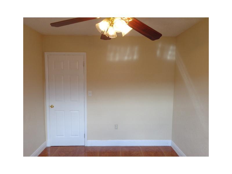 SCOTT LAKE MANOR SEC 6 - Residential
