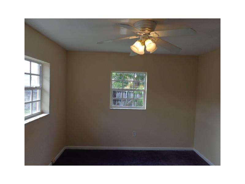 SCOTT LAKE MANOR SEC 6 - Residential