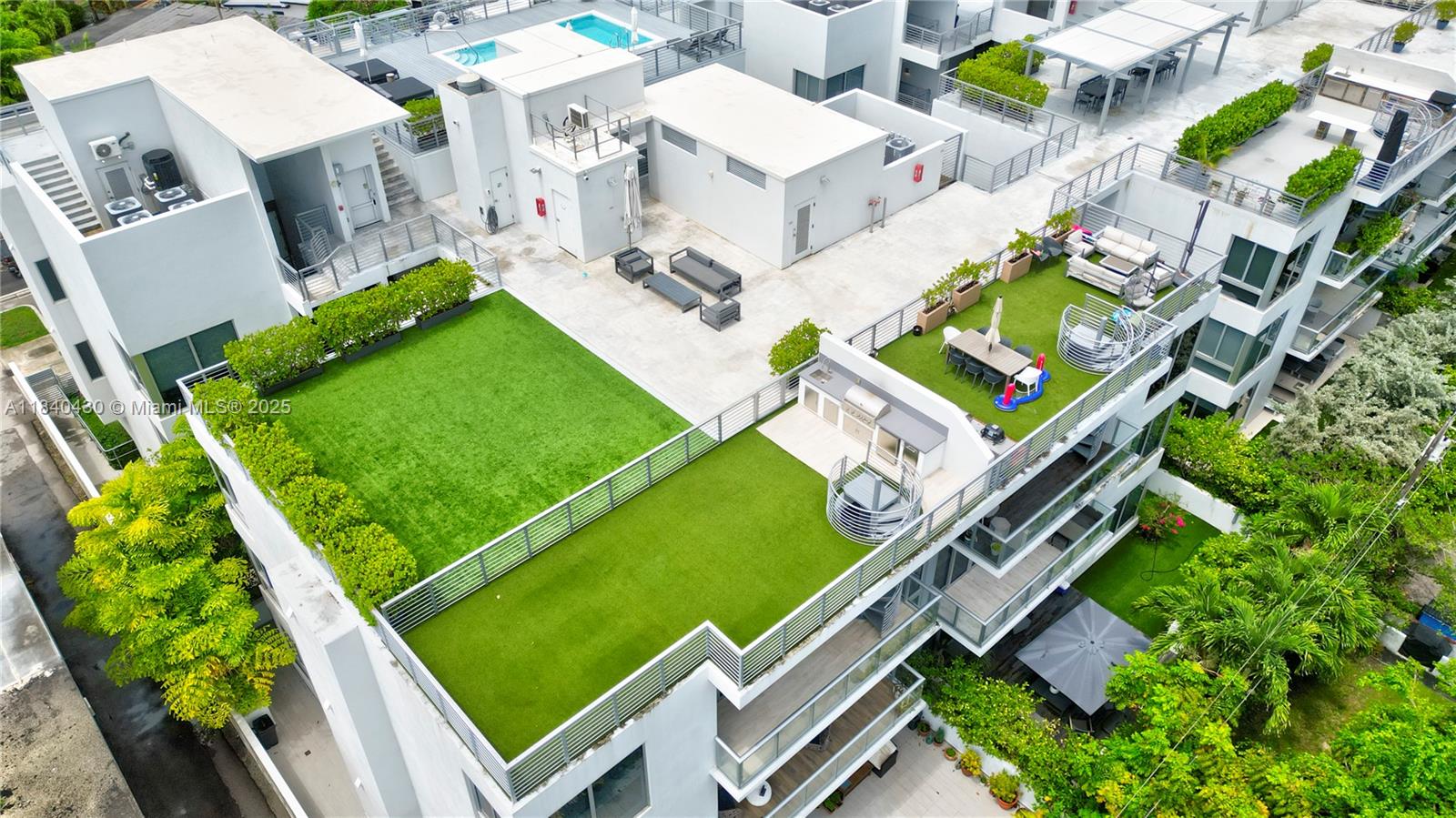 MAP OF MIAMI DADE CO. FL. - Residential