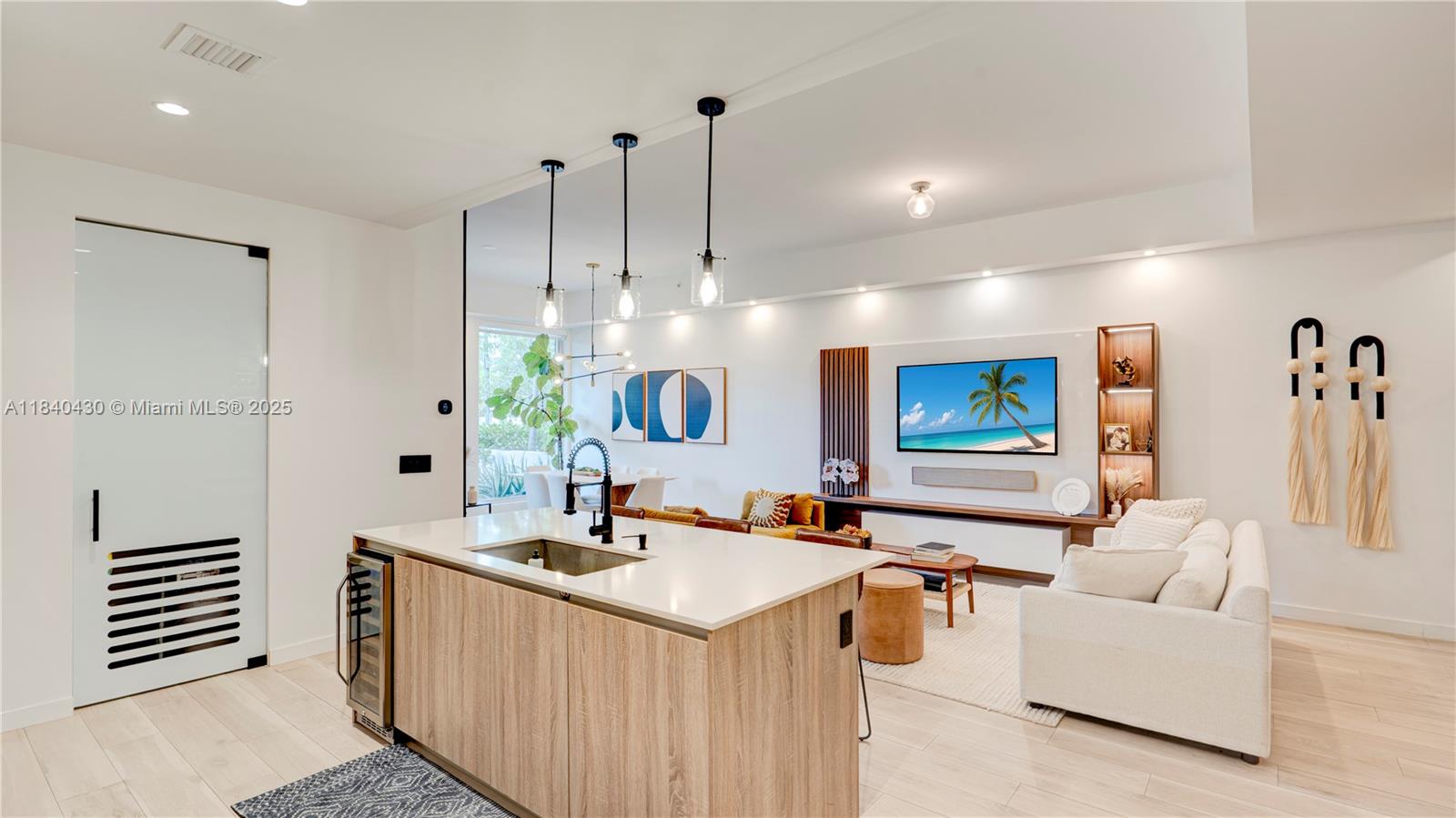 MAP OF MIAMI DADE CO. FL. - Residential