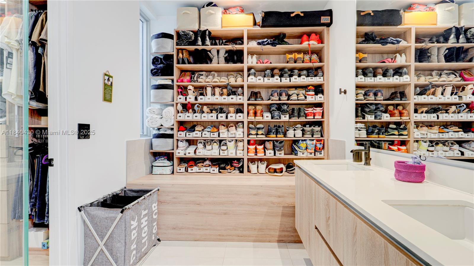 MAP OF MIAMI DADE CO. FL. - Residential