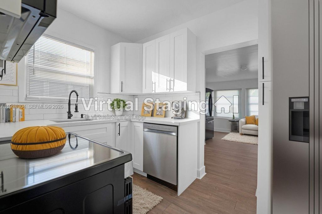 Photo of 1505 Monroe St #0, Hollywood, FL 33020 (MLS # A11938304)