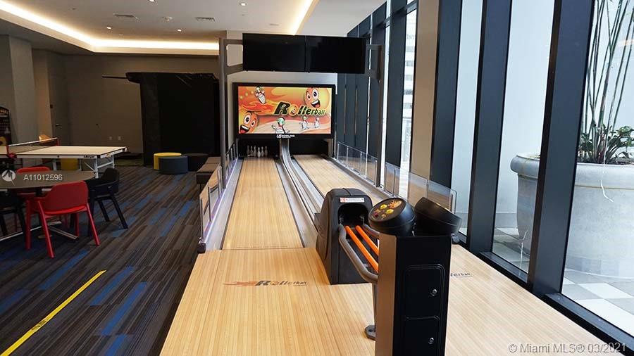 1010 BRICKELL CONDO - Residential Lease