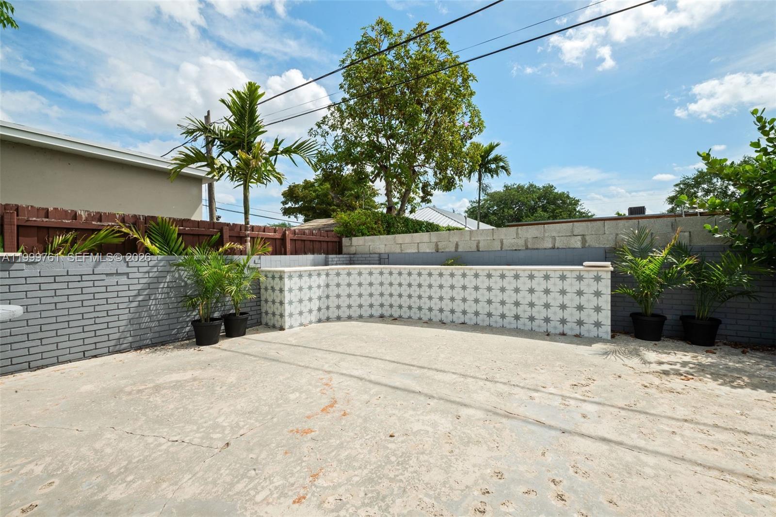 GOLF COURSE ADDN HIA - Residential