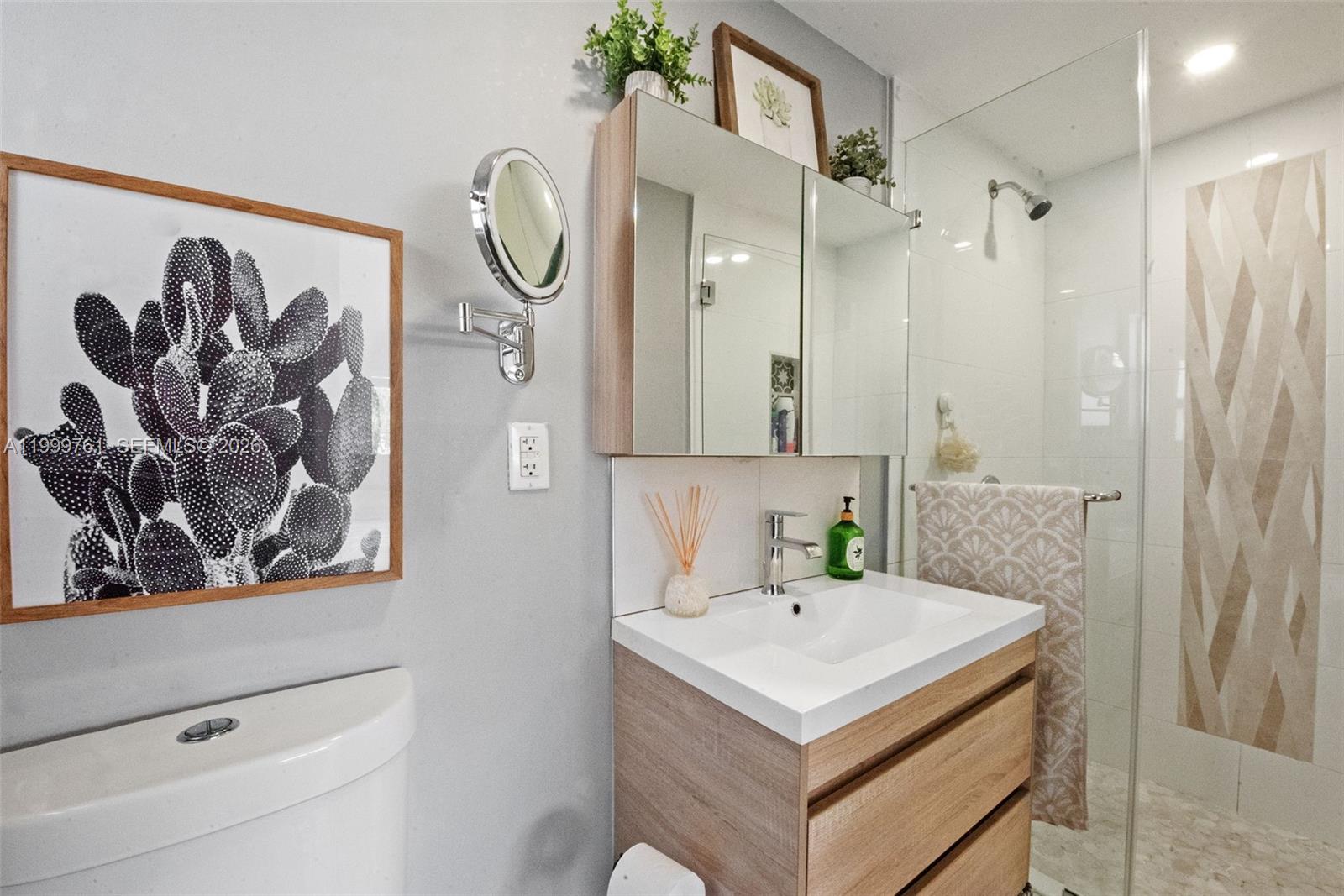 GOLF COURSE ADDN HIA - Residential