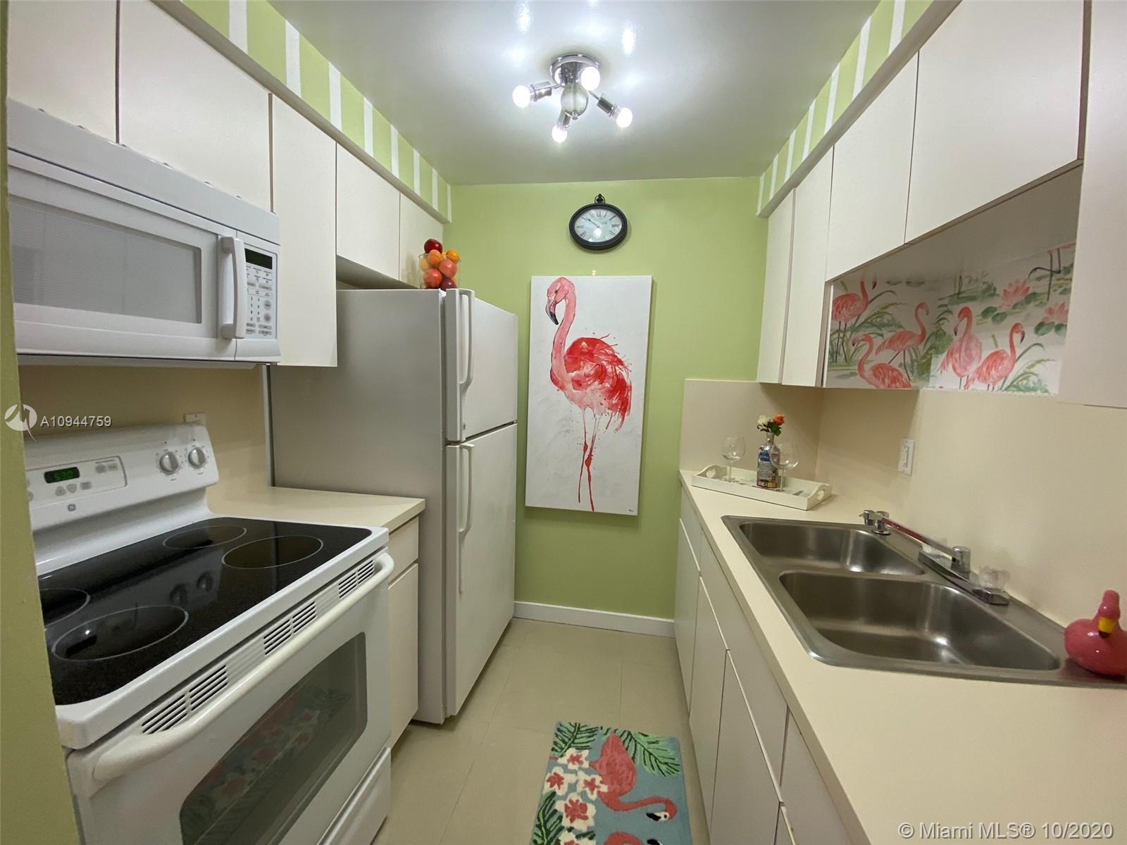 ANTILLA PLAZA CONDO - Residential