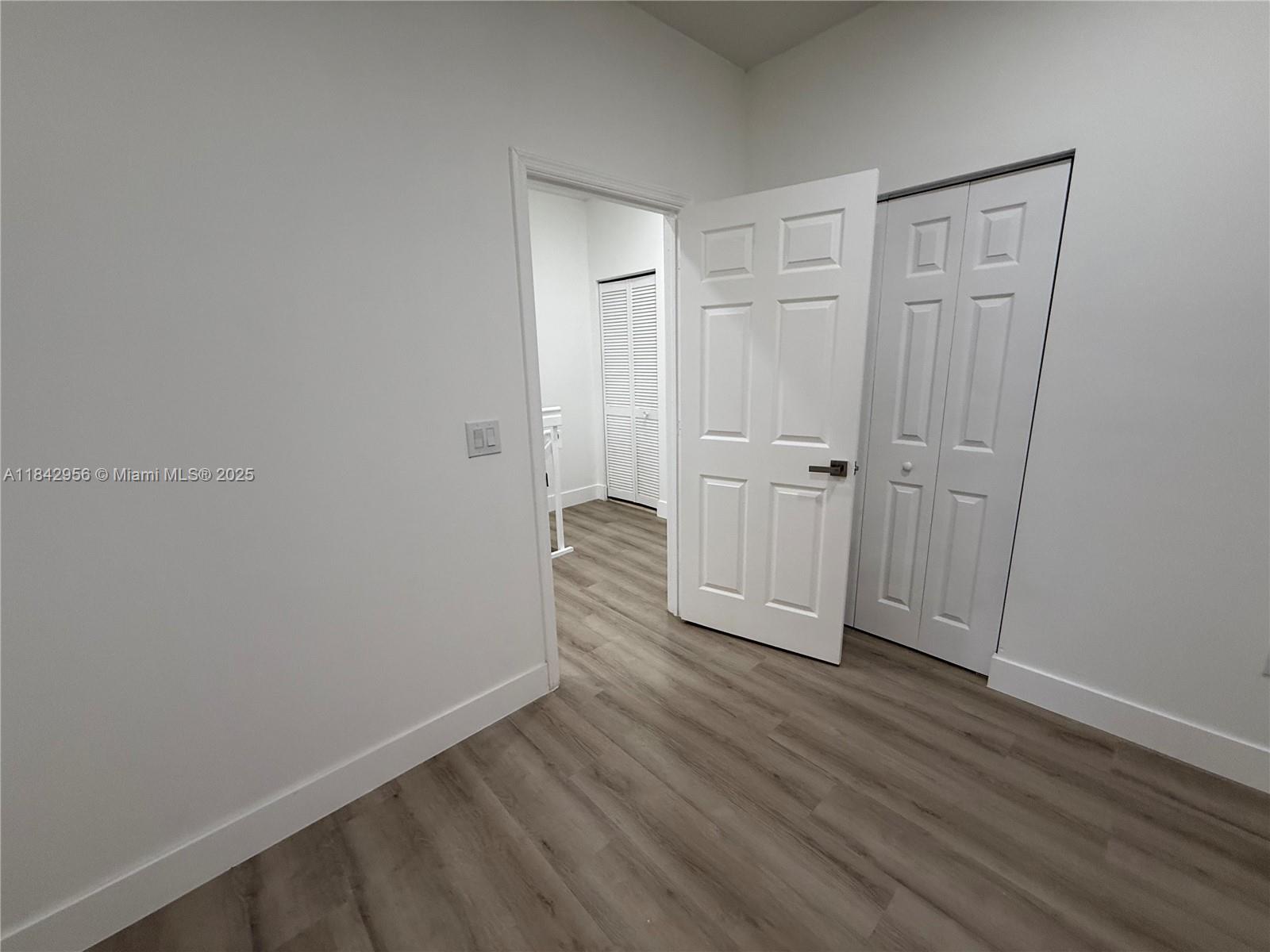 MEDITERANIA - Residential Lease