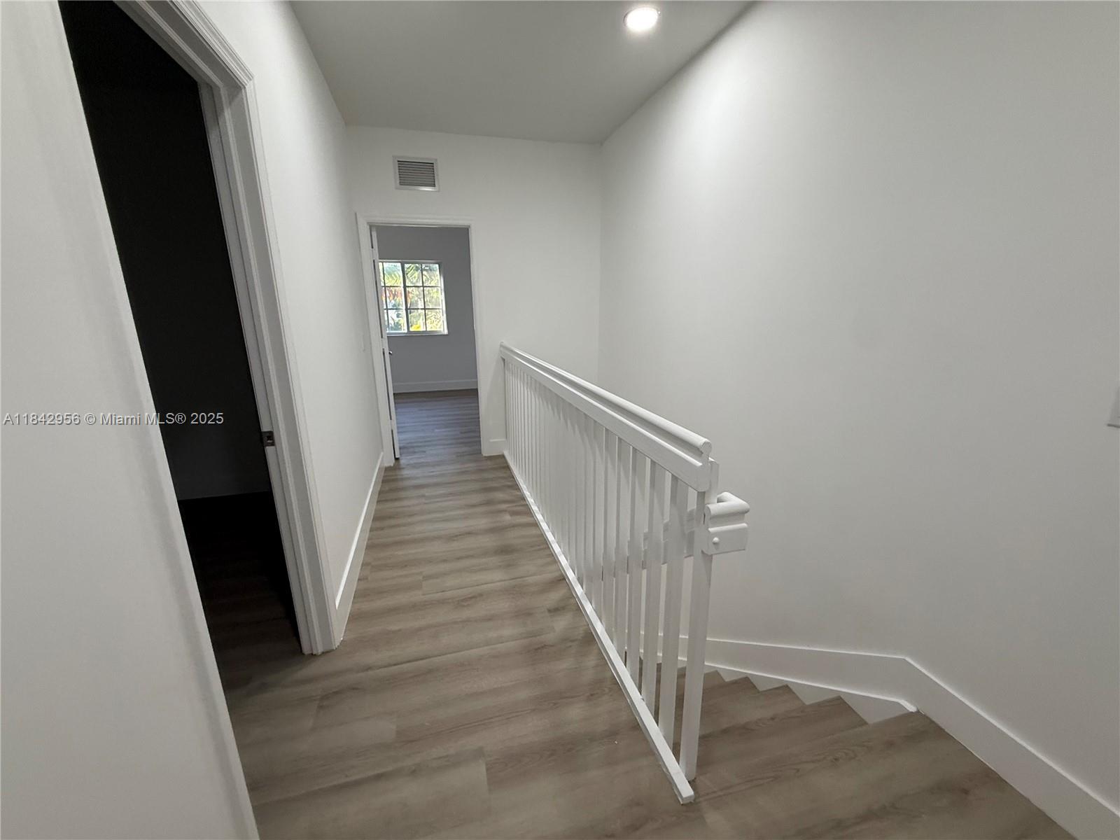 MEDITERANIA - Residential Lease
