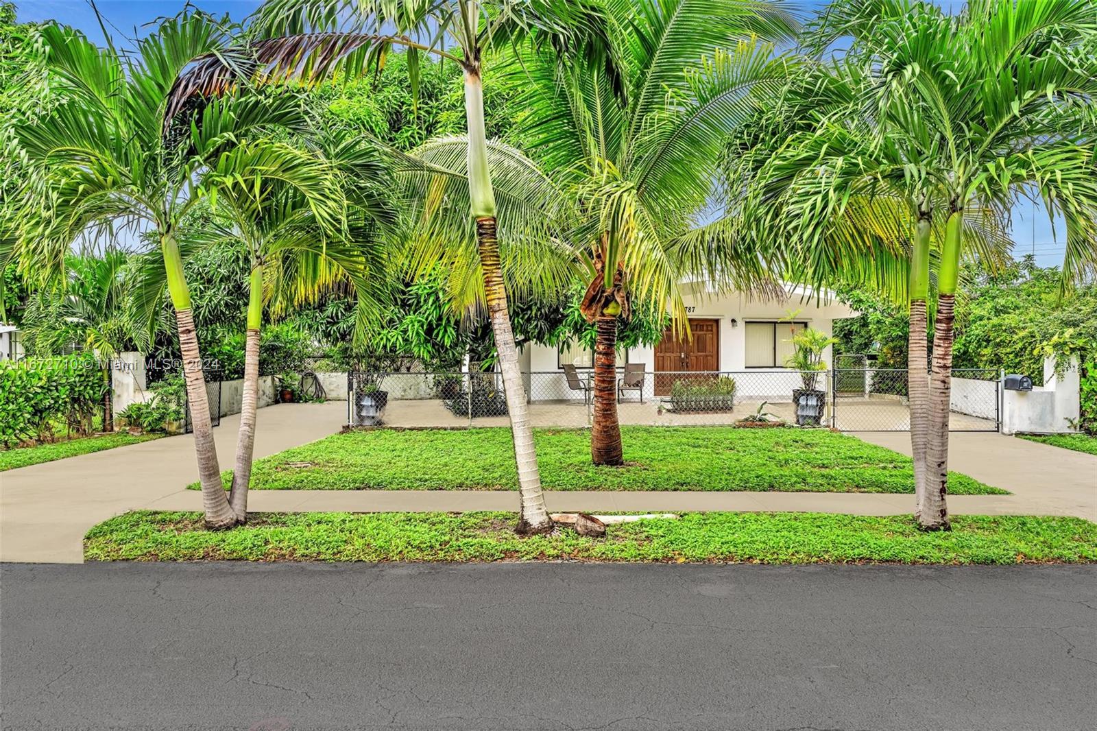 Property for Sale at 1787 Ne 177th St, North Miami Beach, Miami-Dade County, Florida - Bedrooms: 3 
Bathrooms: 3  - $889,000