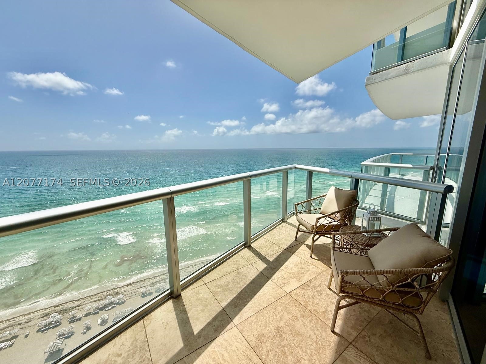 17001 Collins Ave 1903