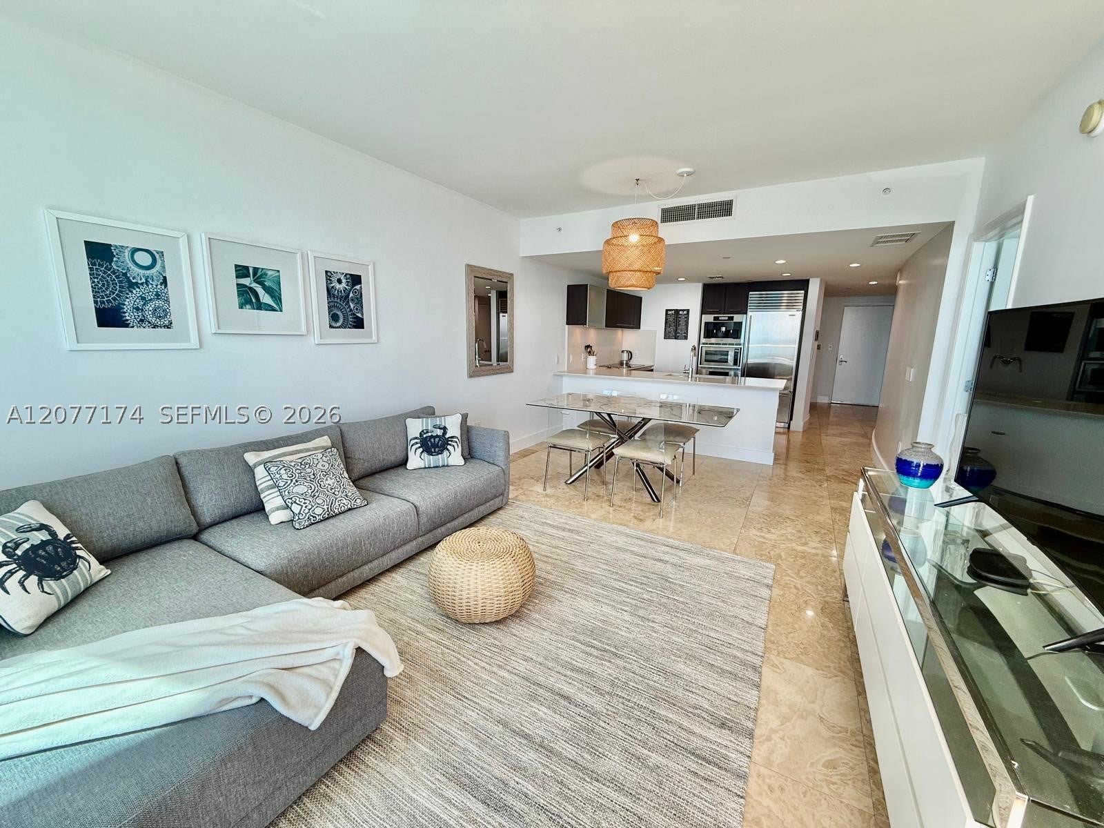 17001 Collins Ave 1903