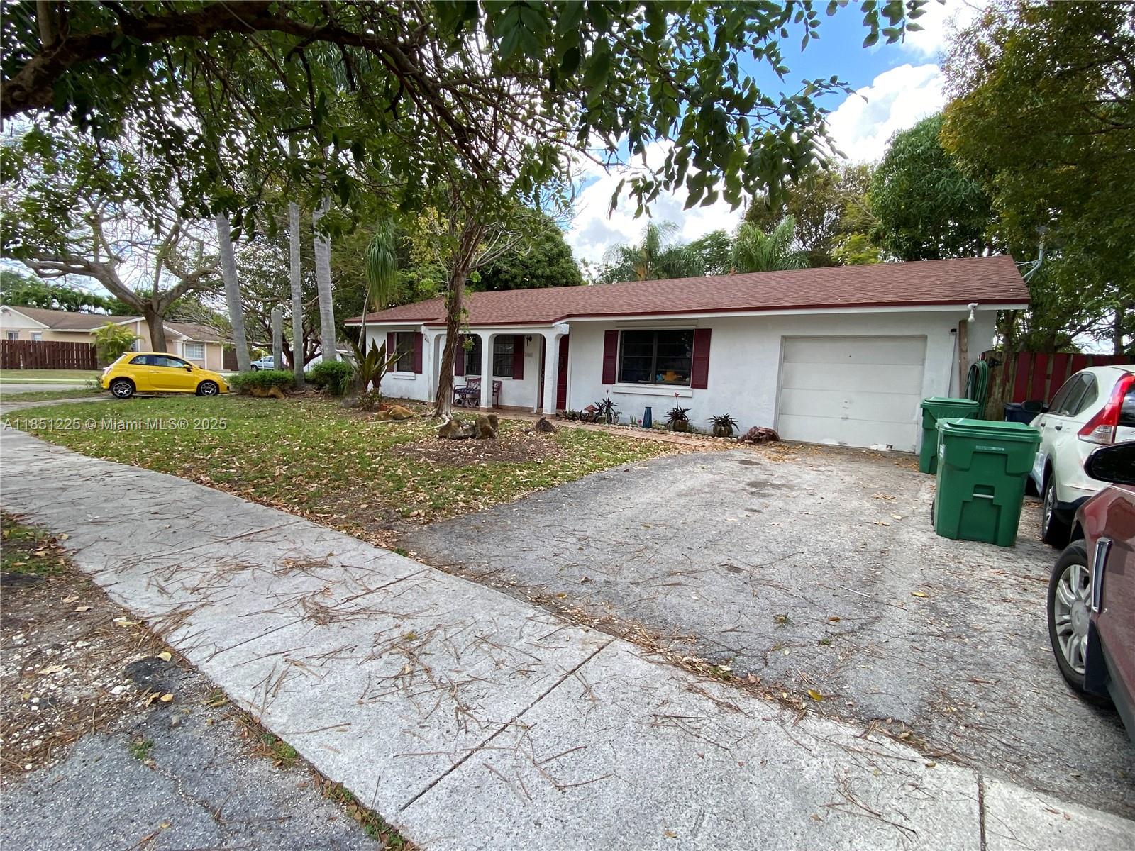14902 SW 65th Ter