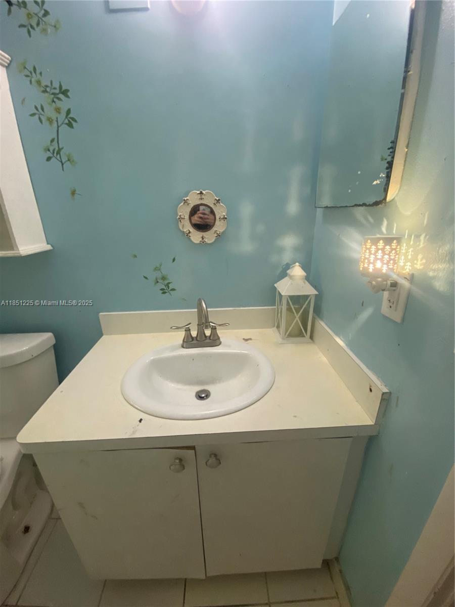 WESTWIND LAKES SEC 2 - Residential