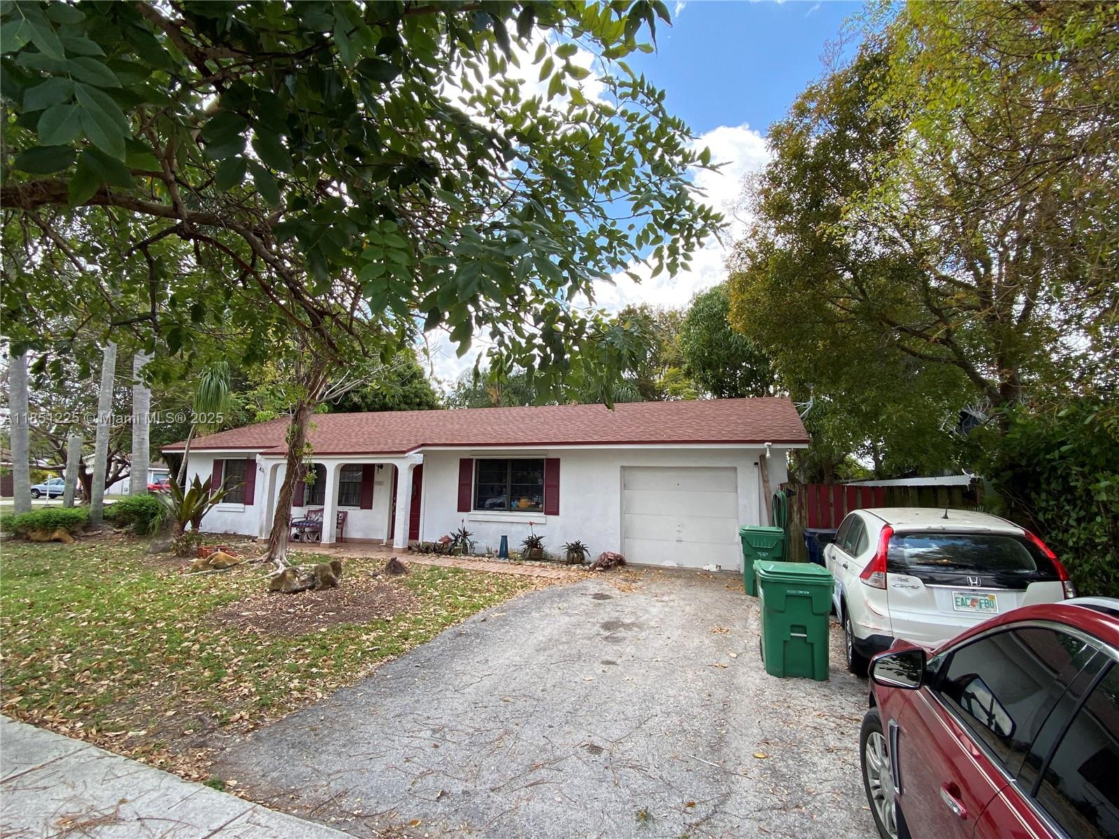 14902 SW 65th Ter