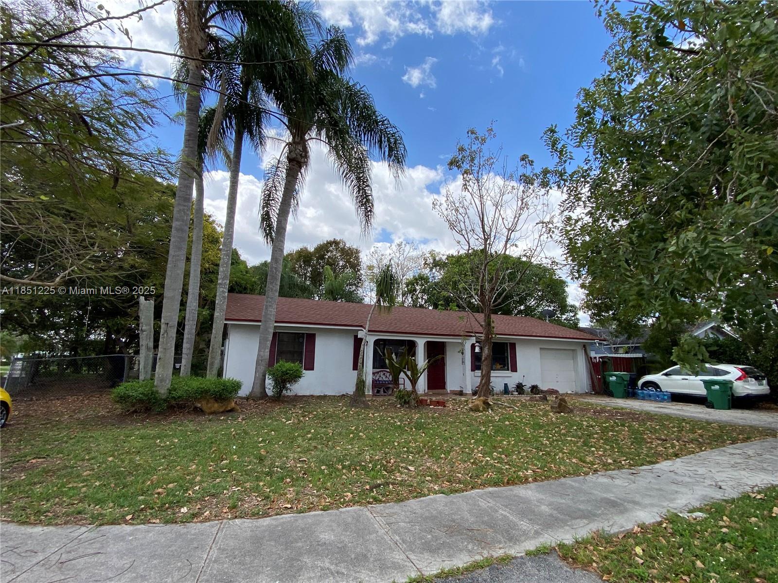 14902 SW 65th Ter