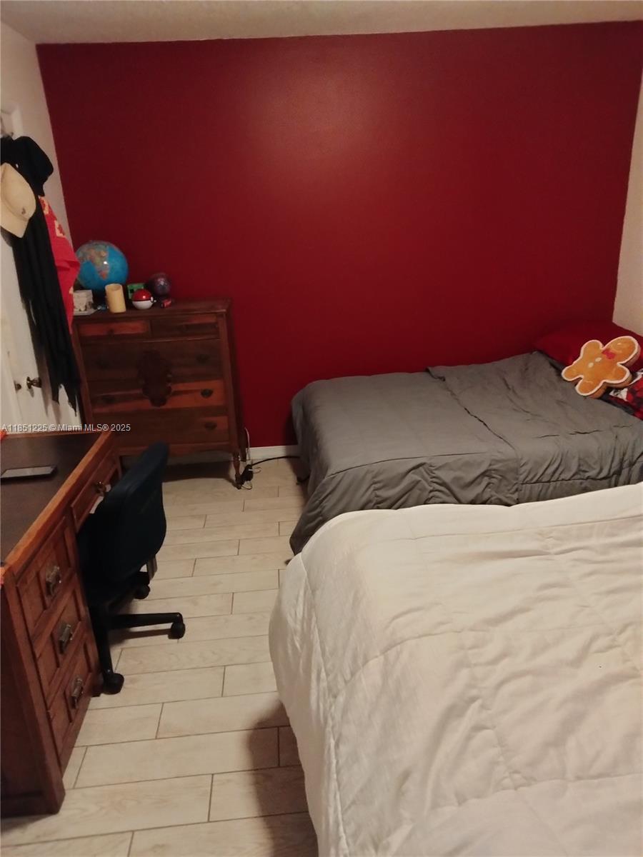 WESTWIND LAKES SEC 2 - Residential