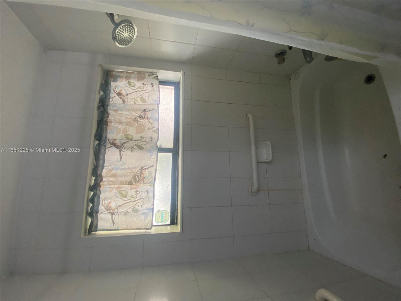 WESTWIND LAKES SEC 2 - Residential