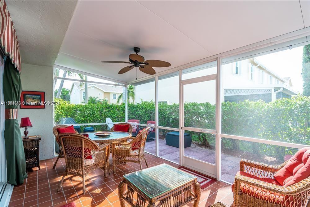 MONTHLY RENTAL! AVAILABLE NOW - OCTOBER 30, 2025. (SHORT-TERM RENTAL) 13% TAX IF LESS THEN 6 MONTHS.. AMAZING turn-key/all furnished townhome located in the gated community of Waterside Village. Just bring your toothbrush! One time cleaning fee of $250