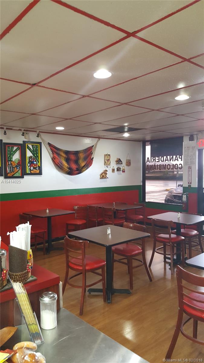 Excellent location- Great potential great opportunity. Low lease pay rent-Family style Colombian food. Great income. Business has a great potential to grow. Business has Wine and Beer​​‌​​​​‌​‌​​​‌‌​​​‌‌‌​​‌​​‌‌​​​​ license.