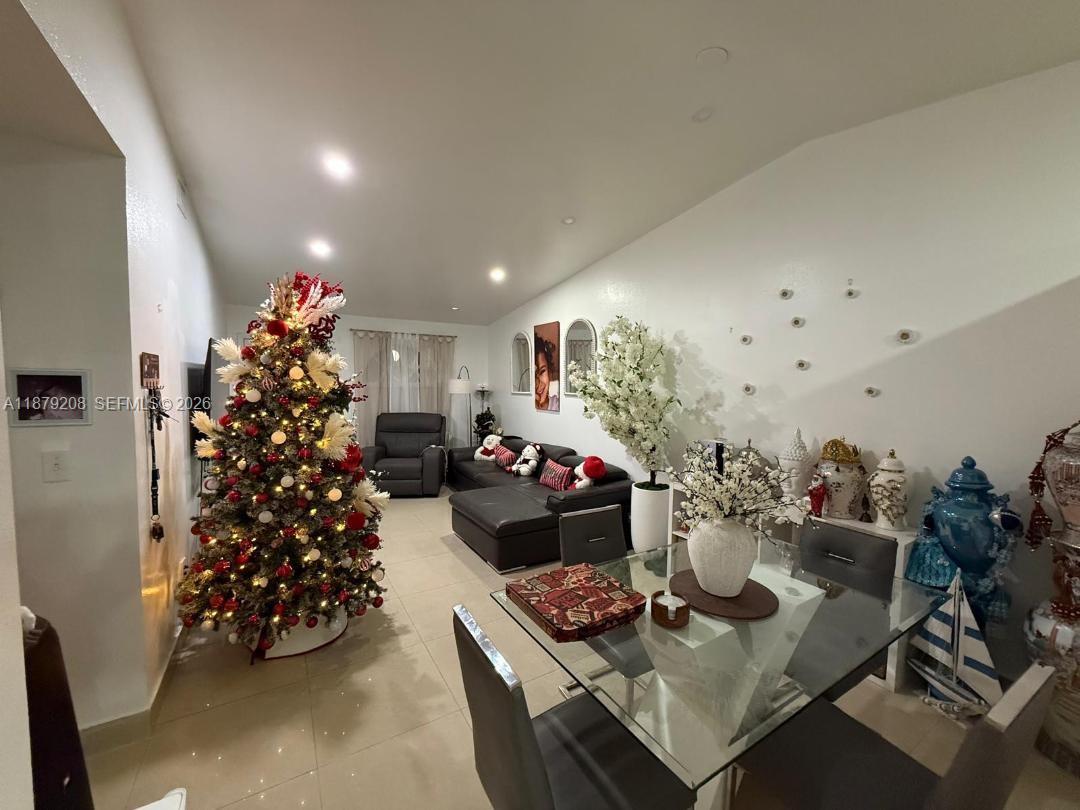 SAN MATEO - Residential