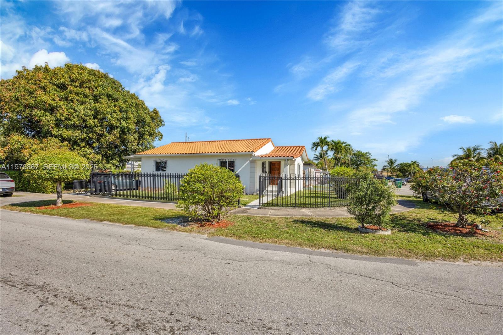 FLAGLER LAWN - Residential Lease