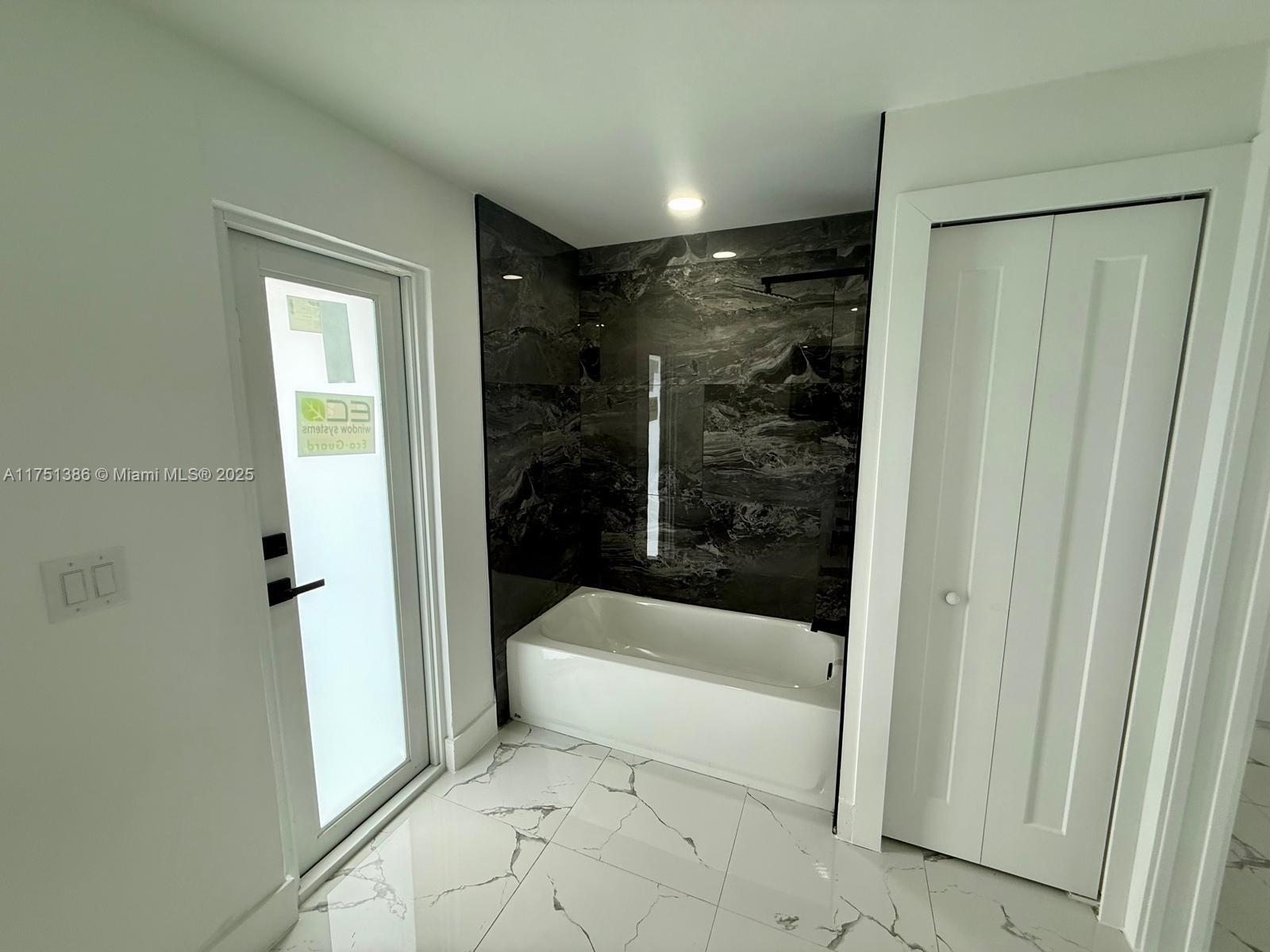 HARBOR ESTATES FIRST ADD - Residential