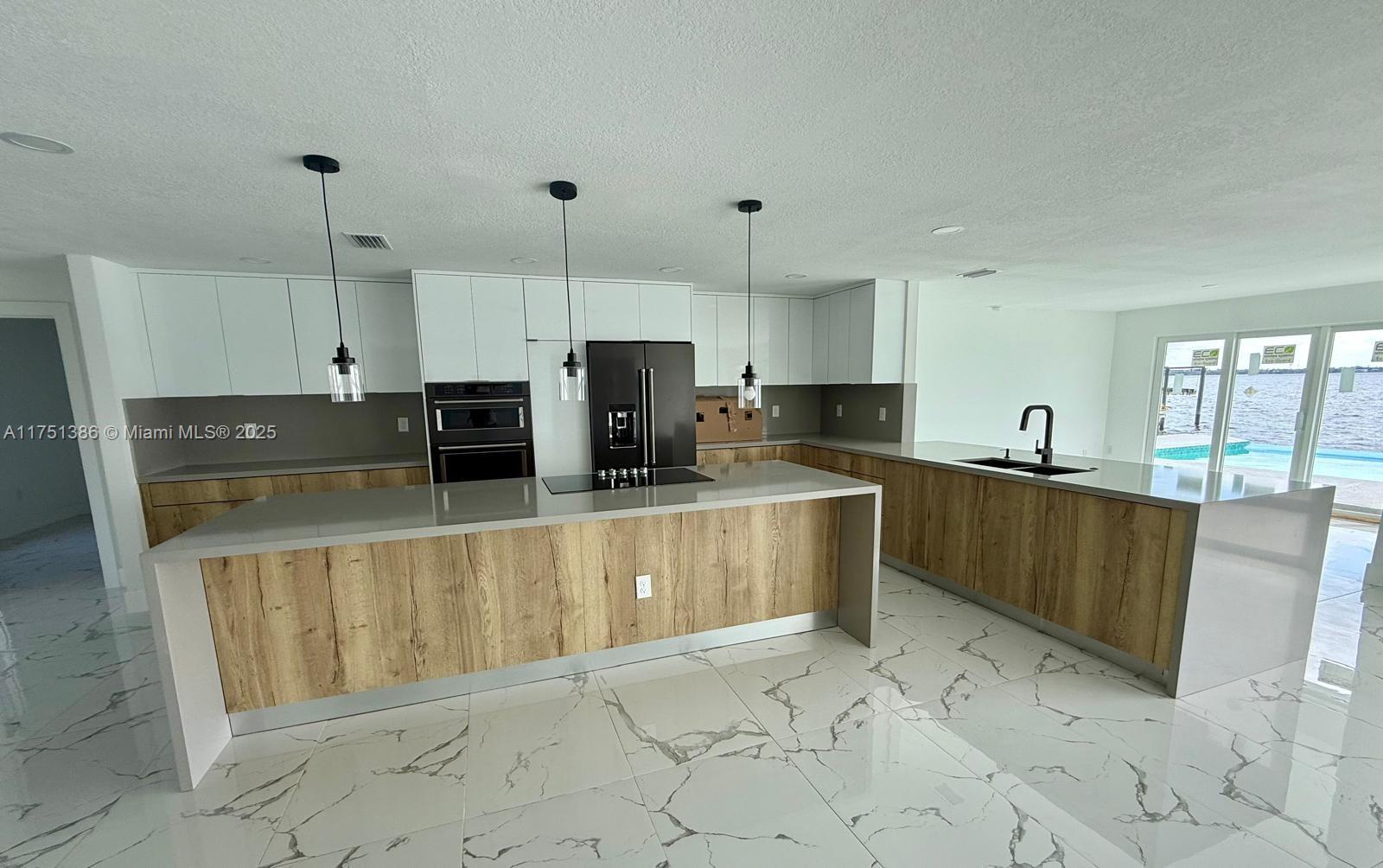 HARBOR ESTATES FIRST ADD - Residential