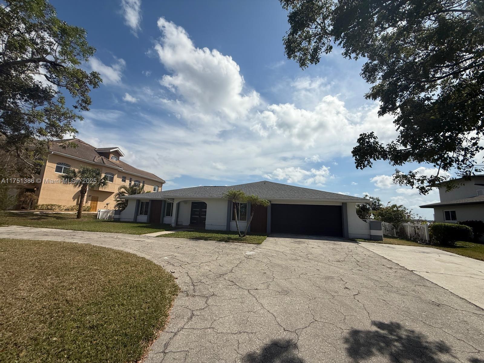 HARBOR ESTATES FIRST ADD - Residential