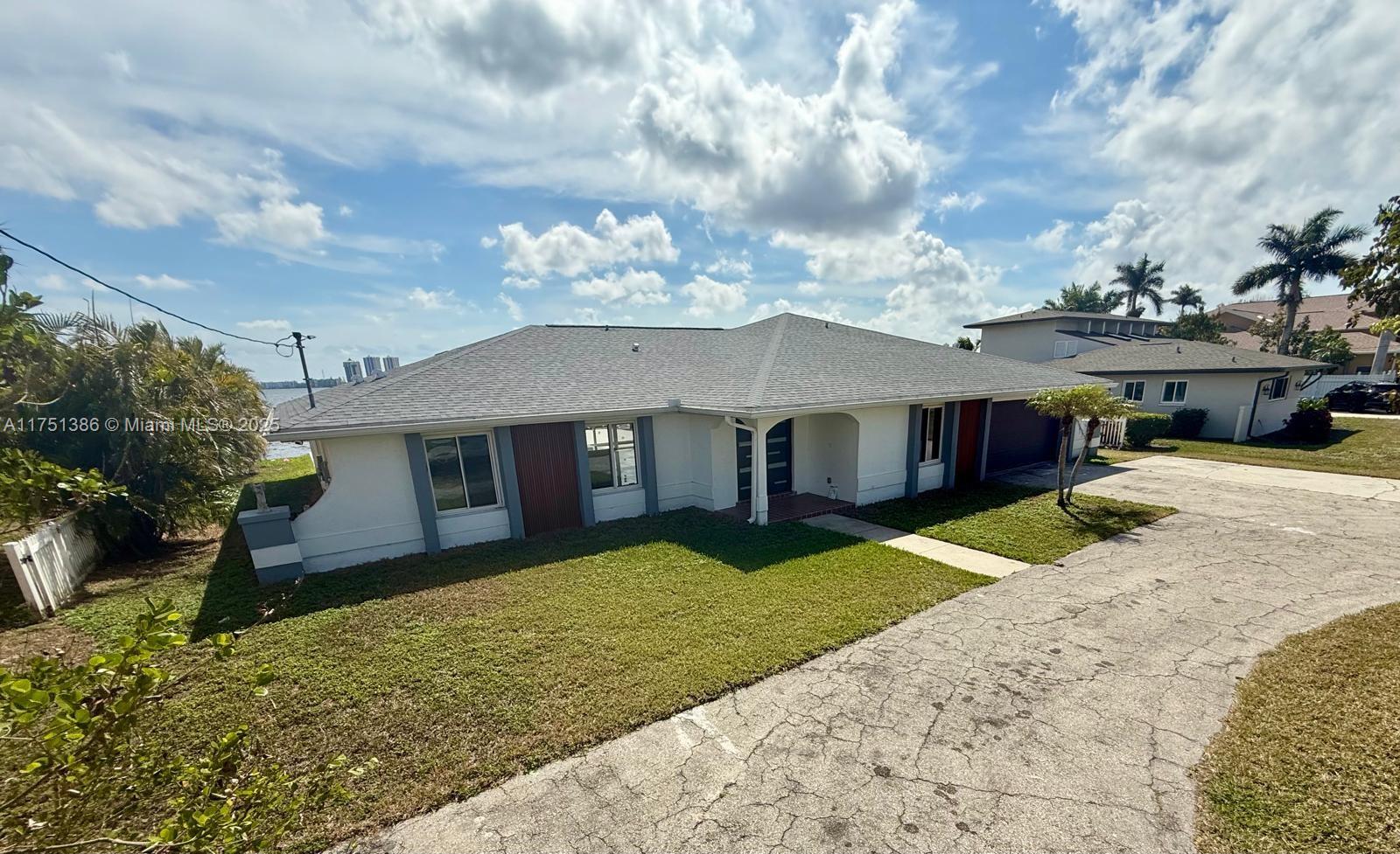 HARBOR ESTATES FIRST ADD - Residential