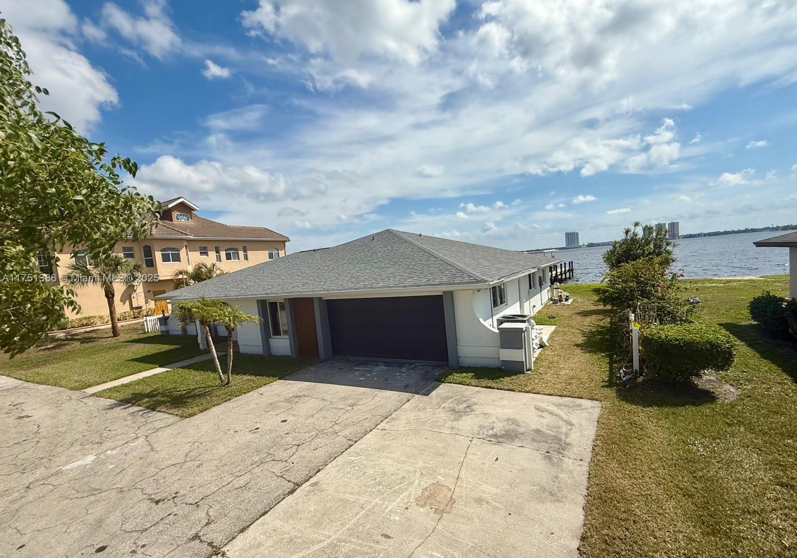 HARBOR ESTATES FIRST ADD - Residential