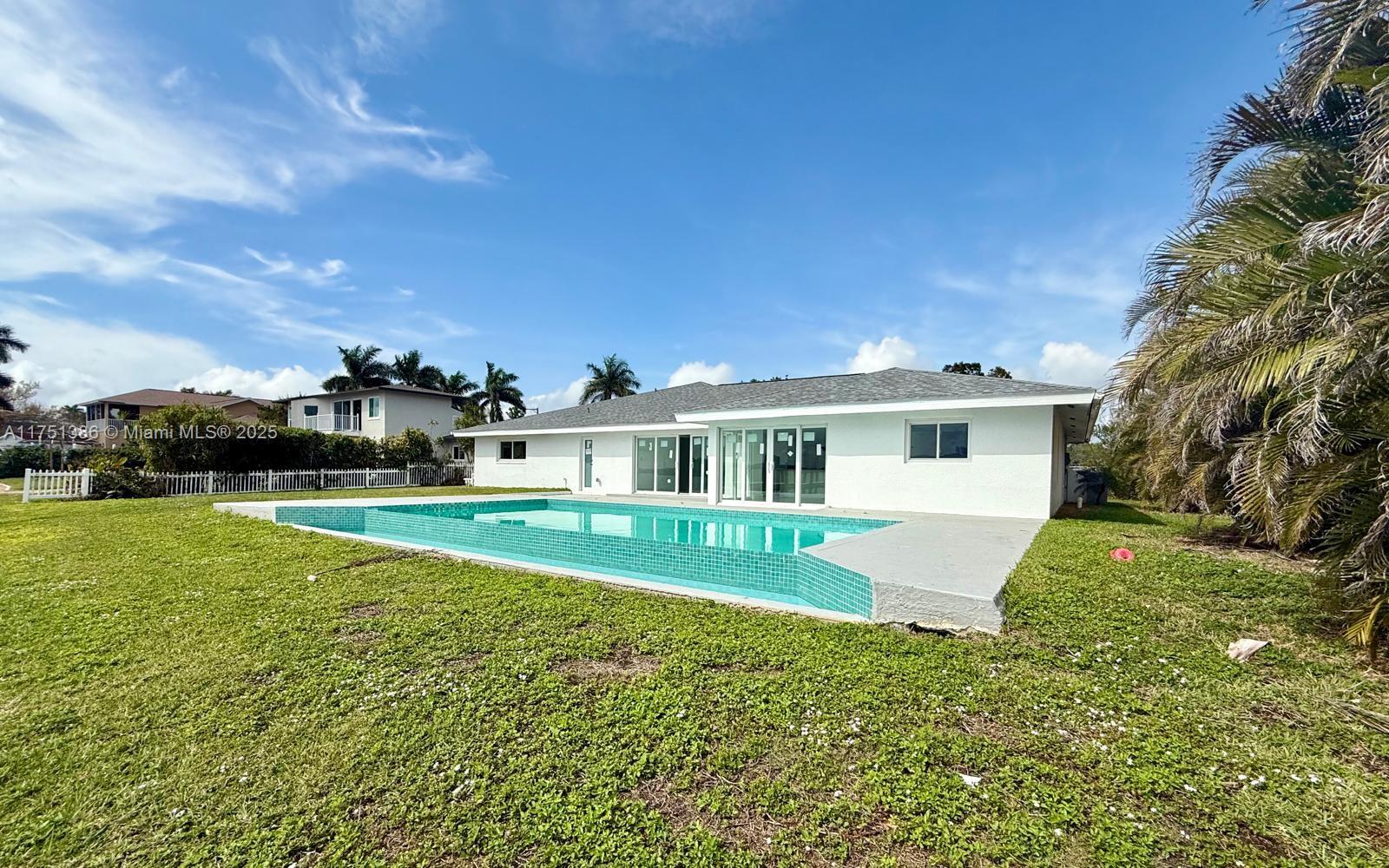 HARBOR ESTATES FIRST ADD - Residential