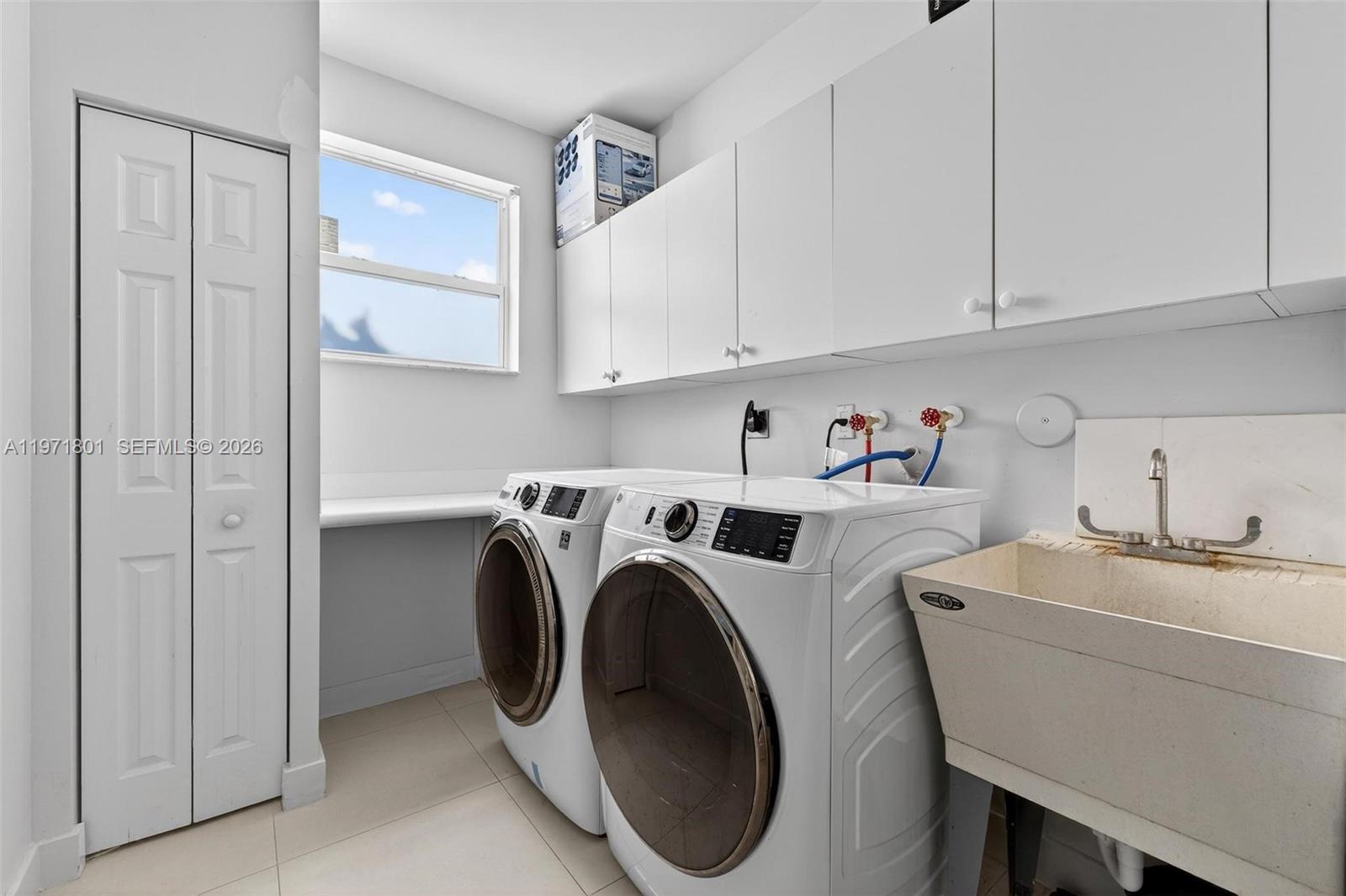 EVE ESTATES - Residential