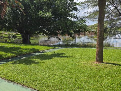 18720 NE 18th Ave 116 Miami FL 33179