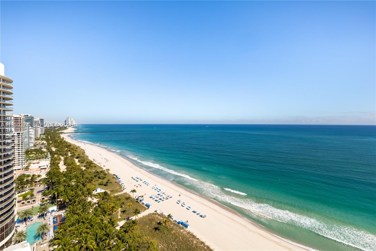 MAJESTIC TOWER - Residential